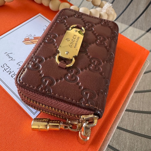 🌟SALE🌟GUCCI Guccisima Brown Leather Compact Wallet/Key Case. EXCELLENT condition - Picture 10 of 14
